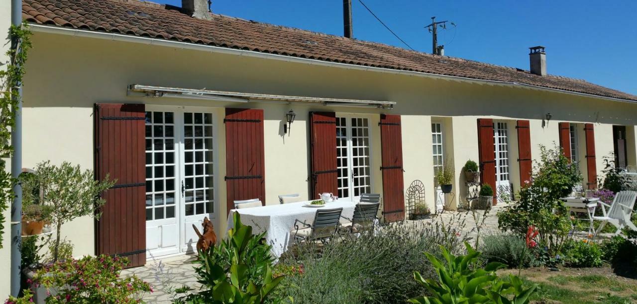 B&B Le Savoir Vivre Bonnes  Exterior foto